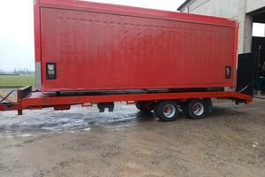 Container centinato per piante pomodori