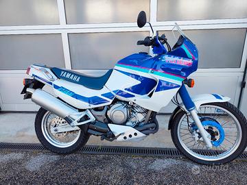 Yamaha XTZ 750 