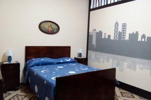 Camera singola con letto matrimoniale