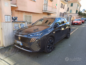 New Peugeot 3008 Hybrid 136