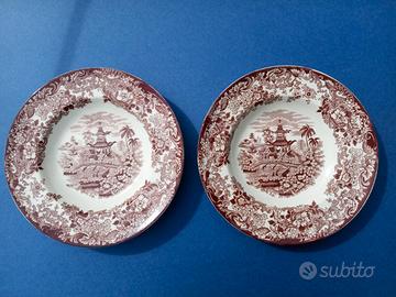Coppia di piatti vecchi Richard