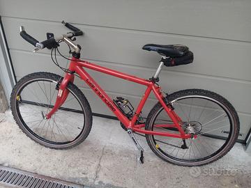 Bici MTB Cannondale