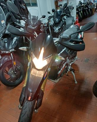 Aprilia Dorsoduro 750
