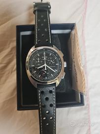 orologio personalizzato stile moonswatch