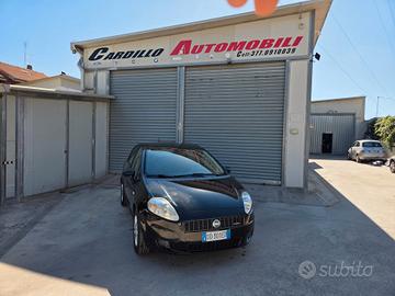 Fiat Grande Punto 1.3 MJT 75 CV 5 porte Dynamic