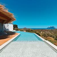 Villa di lusso con vista mare e piscina Infinity