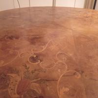 Tavolo antico rotondo