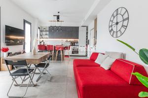 3 LOCALI RISTRUTTURATO