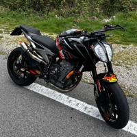 Duke 790 105cv