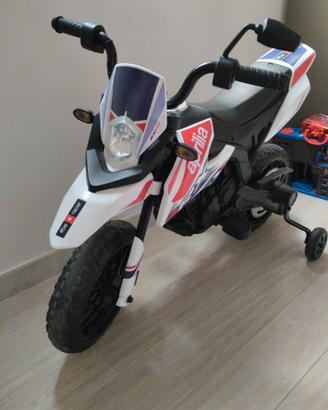 Moto Aprilia per bambino