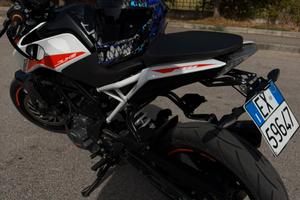 KTM DUKE 390