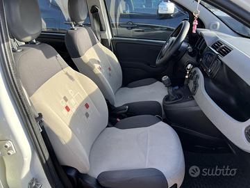Auto city car