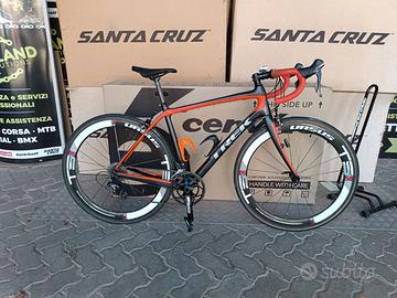 Bici corsa Trek Domane  Carbon