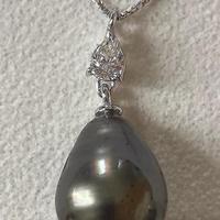 COLLANA PERLA TAHITI ORO 18kt. DIAMANTE GOCCIA