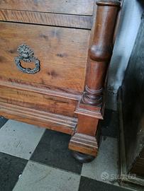 Comò con specchiera