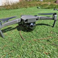 DJI Mavic 2 Zoom Fly More Combo
