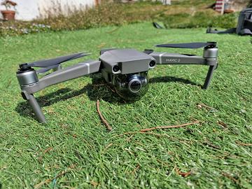 DJI Mavic 2 Zoom Fly More Combo