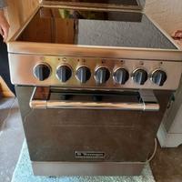 Cucina da accosto in vetroceramica