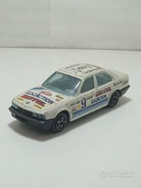 BMW Serie 5 535 n° 9 - Burago - Scala 1/43