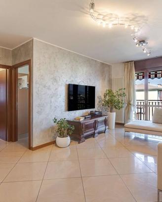Appartamento di 108 m² con 4 locali e box auto dop