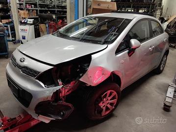 Ricambi KIA RIO 1120cc diesel del 2013