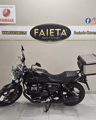 Moto Guzzi V7 Stone - 2026
