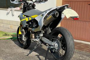 Husquarna 701 prezzo trattabile