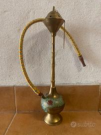 Narghilé indiano d’epoca in ottone.