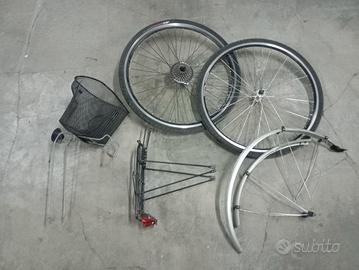 cerchi e gomme bici 28 