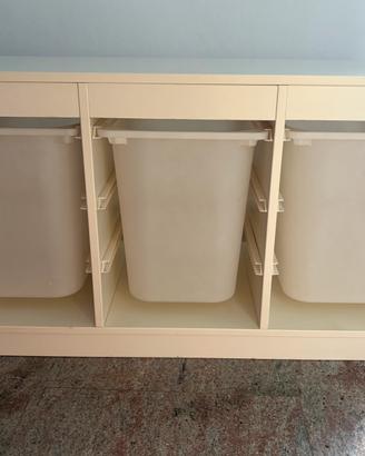 Mobile Ikea Trofast per giochi bambini