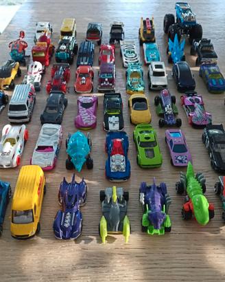 Macchinine tipo hot wheels