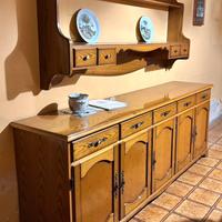 Credenza e piattaia