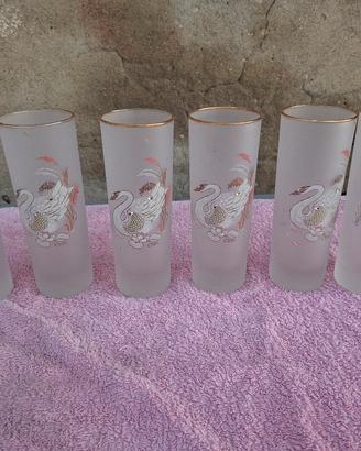 bicchieri vintage con disegno