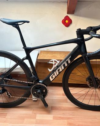 E-Bike Giant Defy Advanced E+ Elite - Taglia M