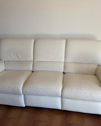 Divano vera pelle Chateaux d’ax con chaise longue