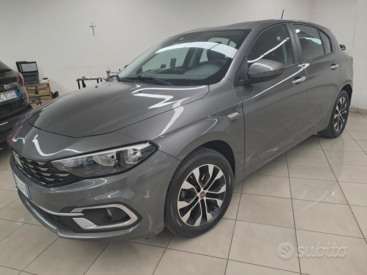 FIAT Tipo (2015-->)