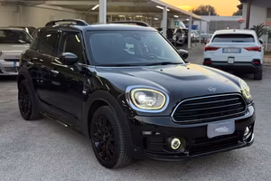 MINI Mini One D Baker Street Countryman TOTAL BLAC