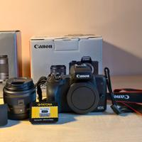 Canon EOS M50 Mark II con Obiettivi e Accessori