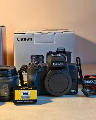 Canon EOS M50 Mark II con Obiettivi e Accessori