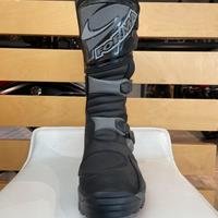 STIVALI ADVENTURE DRY