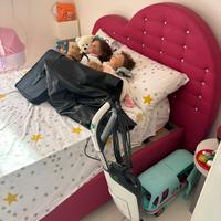 Letto una piazza e mezza a cuore e armadio