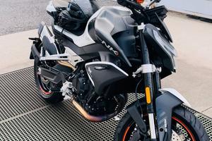 CF MOTO 800 NK ADVANCED