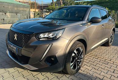 Peugeot 2008 1.5 hdi 130 cv eat8 uniproprietario