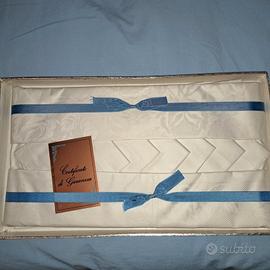 tovaglia antica anni 50 cotone ricamato bianca