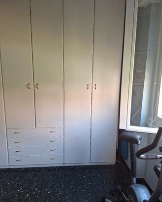  Armadio a 6 ante con cassetti