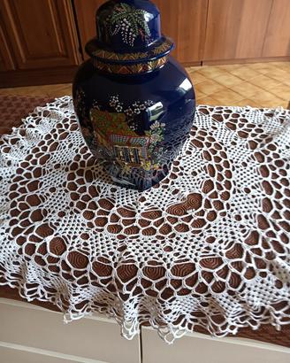 vaso cinese blu con coperchio
