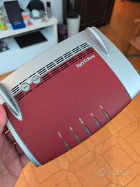 FRITZ!Box AVM – Router modem DSL Wi-Fi (senza alim