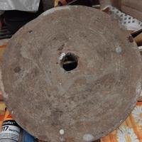 RUOTA IN PIETRA E LEGNO