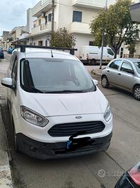 Ford courier 