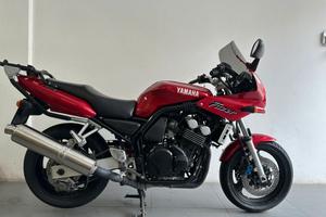 Fazer Yamaha 600 da amatori